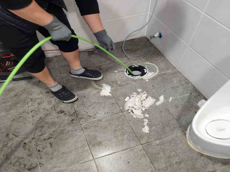 동대문구 변기역류 작업사례 1